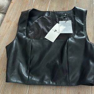 NWT 7 for all mankind black crop faux leather top zips in back